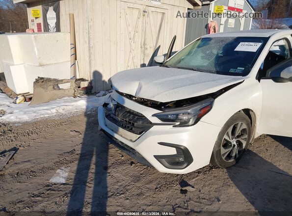 4S3BWAF65P3011352 2023 SUBARU LEGACY White Դիմացի տեսք