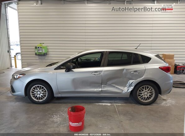 4S3GTAA65P1704228 2023 SUBARU IMPREZA Silver 