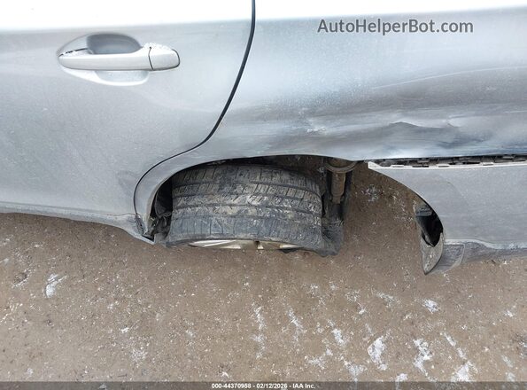 4S4BSAFC0H3322332 2017 SUBARU OUTBACK Silver Widok z przodu