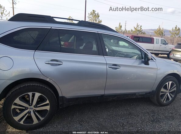 4S4BSAJC8K3279292 2019 SUBARU OUTBACK Серебряный 