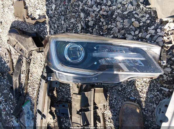 4S4BSETC8K3207898 2019 SUBARU OUTBACK Белый 