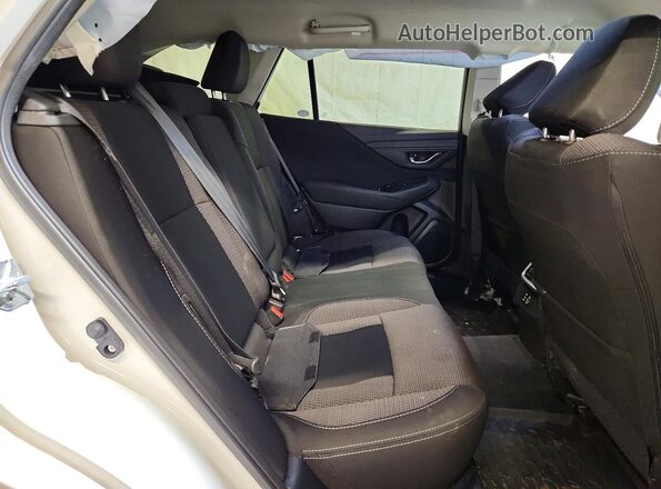 4S4BTADC0S3185190 2025 SUBARU OUTBACK White Widok wnętrza z tyłu