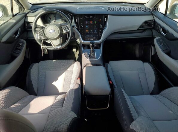 4S4BTADC1N3203975 2022 SUBARU OUTBACK Silver Vista del salpicadero