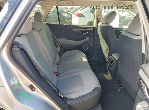 4S4BTADC1N3203975 2022 SUBARU OUTBACK Silver Vista interior trasera