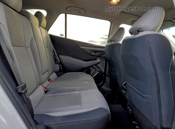 4S4BTAFC0N3198216 2022 SUBARU OUTBACK Белый Вид задней части салона