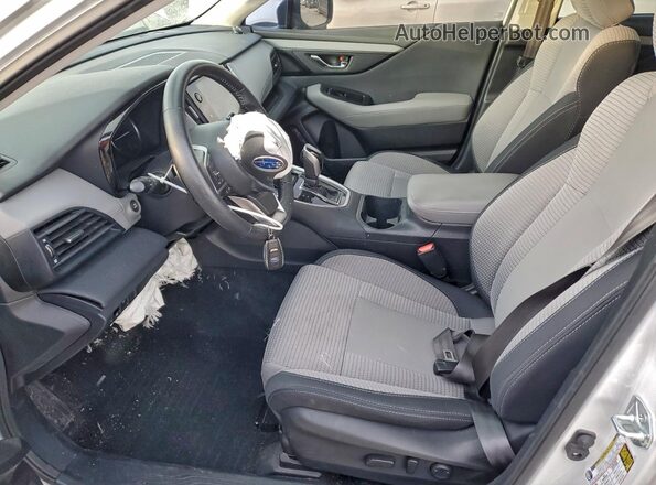 4S4BTAFC0N3198216 2022 SUBARU OUTBACK Белый Вид салона спереди