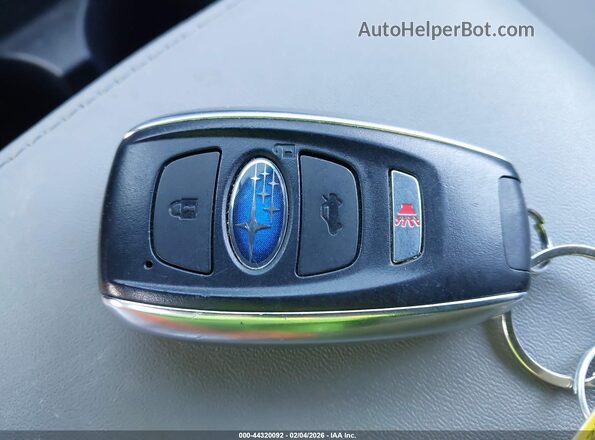 4S4BTAFC2N3236044 2022 SUBARU OUTBACK White Вид панелі приладів