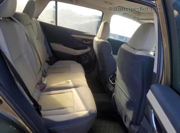 4S4BTAFC4S3271843 2025 SUBARU OUTBACK Green Rear interior view