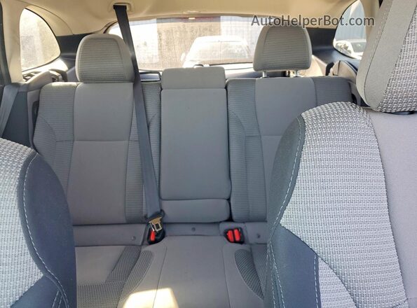 4S4BTAFC9S3114096 2025 SUBARU OUTBACK Серебряный Вид задних сидений