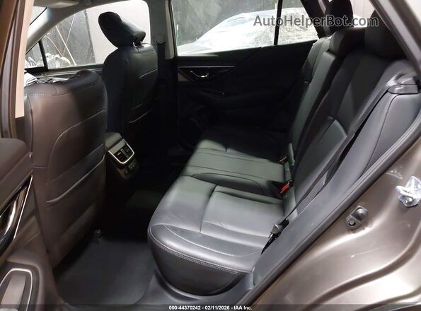 4S4BTANC9N3279149 2022 SUBARU OUTBACK Brown VIN կոդի պիտակի տեսք