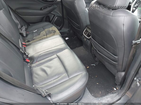 4S4BTAPC7R3156694 2024 SUBARU OUTBACK Gray Widok naklejki z numerem VIN