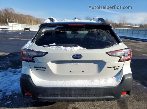 4S4BTGLD0P3213686 2023 SUBARU OUTBACK White Հետևի տեսք