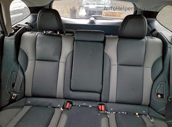 4S4BTGLD7R3156017 2024 SUBARU OUTBACK Silver Вид задніх сидінь