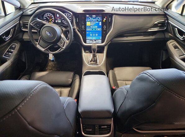 4S4BTGND4N3194361 2022 SUBARU OUTBACK Silver Dashboard view