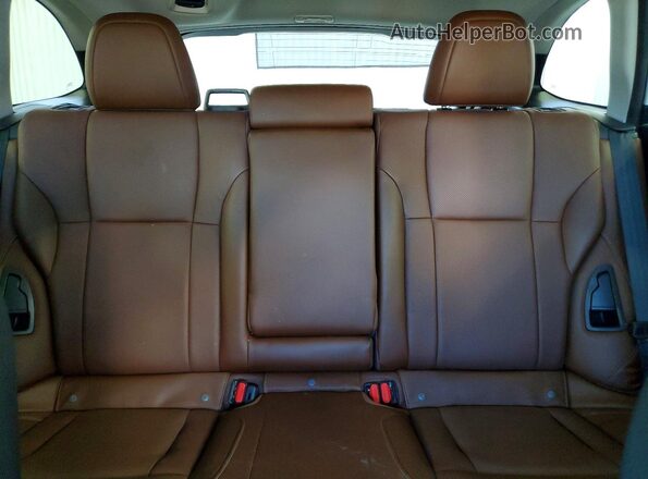 4S4BTGPD1R3116316 2024 SUBARU OUTBACK White Rear seats view