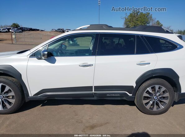 4S4BTGPD7R3266267 2024 SUBARU OUTBACK White 