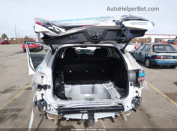 4S4BTGPD8S3282547 2025 SUBARU OUTBACK White წინა ხედი