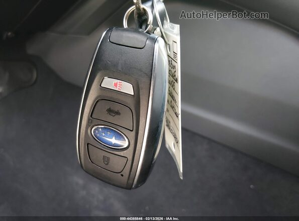 4S4BTGPD8S3282547 2025 SUBARU OUTBACK White წინა პანელის ხედი