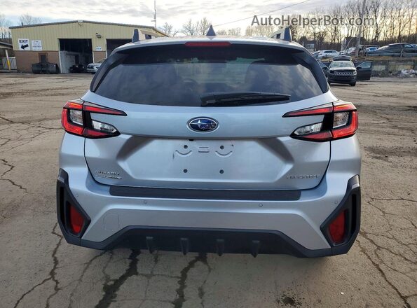 4S4GUHL63S3748983 2025 SUBARU CROSSTREK Silver Вид ззаду