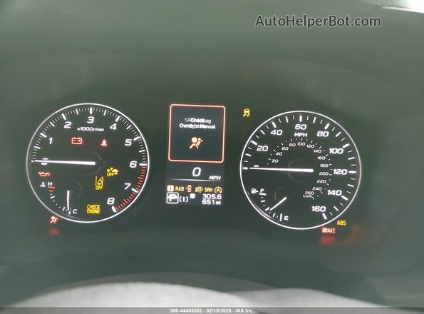 4S4GUHM68S3777703 2025 SUBARU CROSSTREK Silver Vista de los asientos traseros