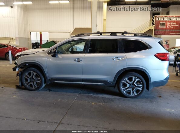 4S4WMAPD5S3430486 2025 SUBARU ASCENT Silver 