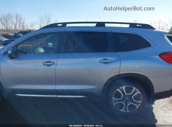 4S4WMAUD3P3464034 2023 SUBARU ASCENT Silver 360 interior view