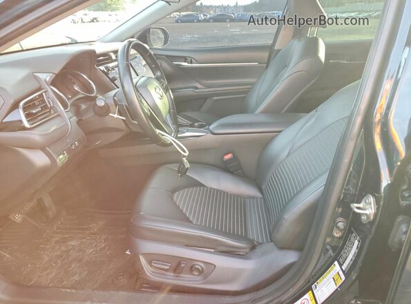 4T1B11HKXKU749512 2019 TOYOTA CAMRY Black 