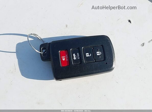 4T1BD1EB2GU051611 2016 TOYOTA LIMITED White წინა პანელის ხედი
