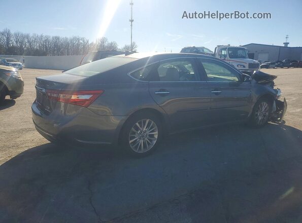 4T1BD1EB7JU063048 2018 TOYOTA AVALON Charcoal უკანა მარჯვენა