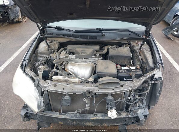 4T1BF1FK0HU800500 2017 TOYOTA LE Серый Вид сзади