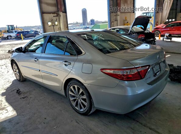 4T1BF1FK6HU699401 2017 TOYOTA LE Silver Tył lewy