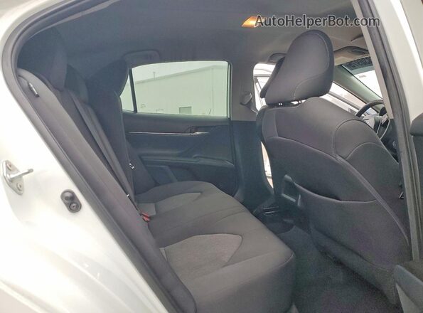 4T1C11AK3PU144107 2023 TOYOTA LE White უკანა სავარძლების ხედი