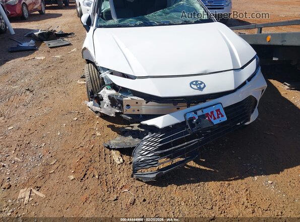 4T1DAACK1SU207912 2025 TOYOTA LE White Vista frontal