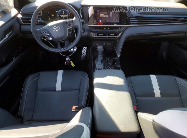 4T1DAACK1SU518465 2025 TOYOTA CAMRY Silver 