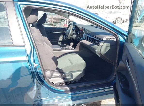 4T1DAACK2SU610684 2025 TOYOTA LE Blue Սալոնի դիմացի տեսք