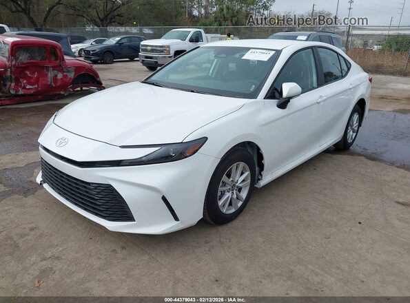 4T1DAACK2TU229838 2026 TOYOTA LE White Vista tres cuartos delantera izquierda