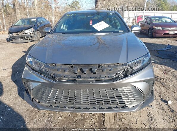 4T1DAACK3SU590509 2025 TOYOTA CAMRY Gray Սարքավորումների վահանակի տեսք