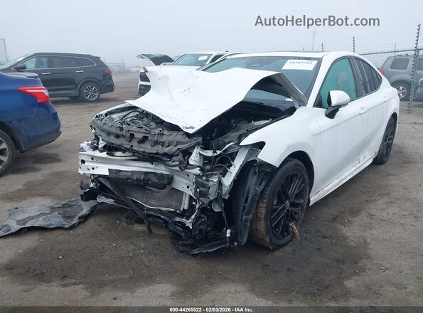 4T1DAACK6SU087329 2025 TOYOTA CAMRY White Передня ліва чверть