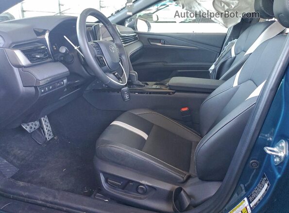 4T1DAACK9SU586464 2025 TOYOTA CAMRY Blue წინა სალონის ხედი