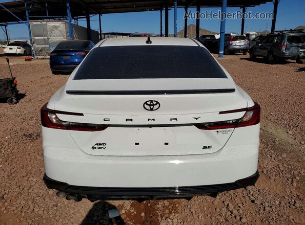 4T1DBADK3TU039350 2026 TOYOTA CAMRY White Widok z tyłu