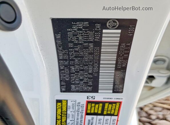 4T1DBADK3TU039350 2026 TOYOTA CAMRY White Widok komory silnika