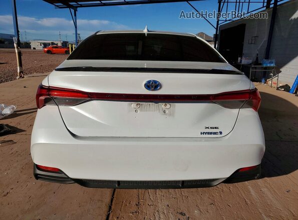4T1EA1AB5MU006606 2021 TOYOTA AVALON White Vista trasera