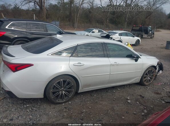 4T1EZ1FB6LU046032 2020 TOYOTA AVALON White Vista interior trasera