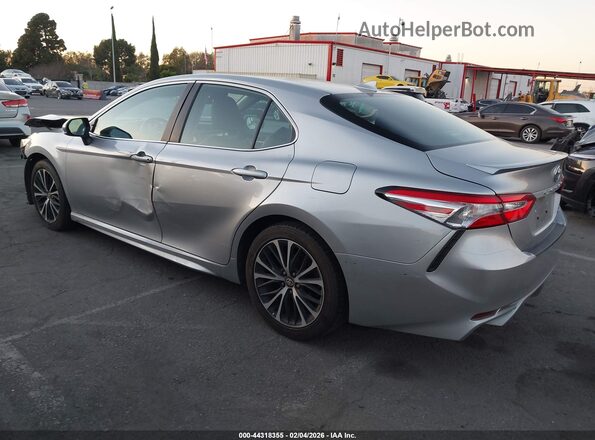 4T1G11AK0LU989749 2020 TOYOTA CAMRY Silver 