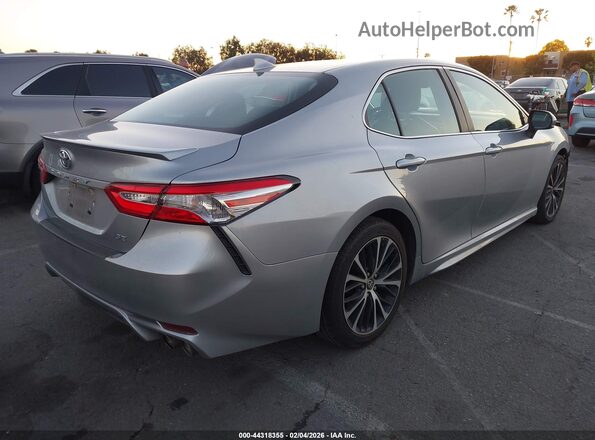 4T1G11AK0LU989749 2020 TOYOTA CAMRY Silver 