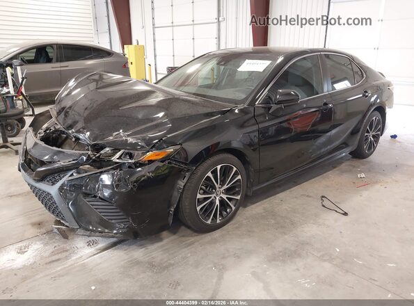 4T1G11AK9LU868315 2020 TOYOTA CAMRY Black Przód lewy