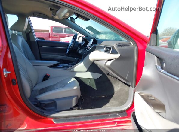 4T1G11AKXMU426533 2021 TOYOTA CAMRY Red 
