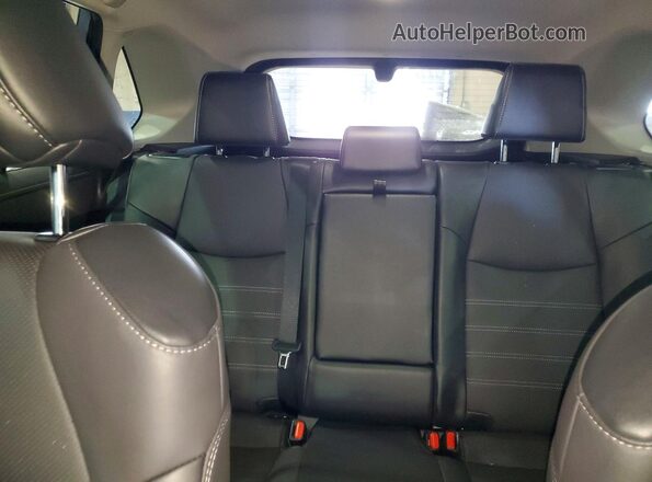 4T3D6RFV0NU091751 2022 TOYOTA LIMITED Silver Rear seats view