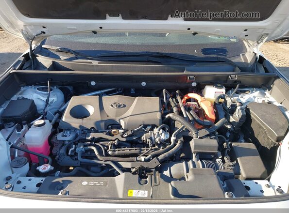 4T3D6RFV6NU076865 2022 TOYOTA LIMITED White Հետևի տեսք