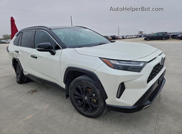 4T3E6RFV4NU099291 2022 TOYOTA RAV4 White Front right